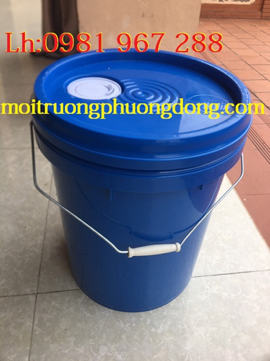 xo-nhua-20-lit-dung-hoa-chat-co nap-rot.jpg